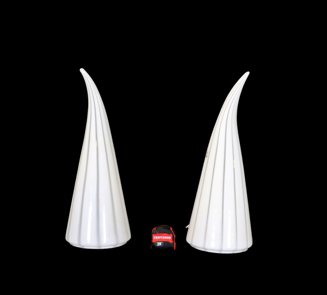 PAIR MURANO GLASS TABLE LAMPS (1 of 9)