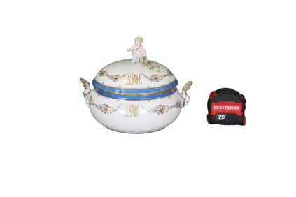 LATE 19TH C GERMAN MEISSEN PORCELAIN SOUP TUREEN/CENTERPIECE