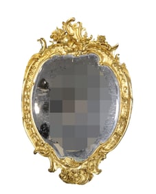 ANTIQUE GILT CARVED MIRROR