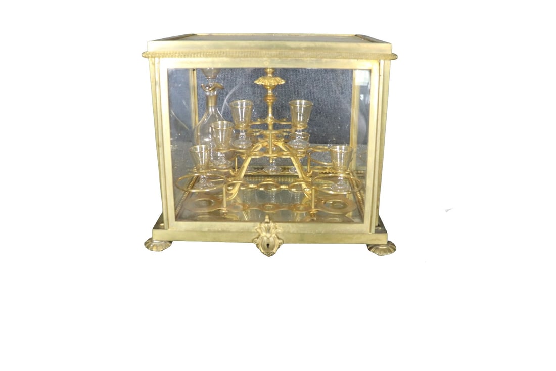 BRASS LIQUEUR CELLER: Brass. Mirrored bottom. 11 7/8" h x 14 1/4" w x 11" d.