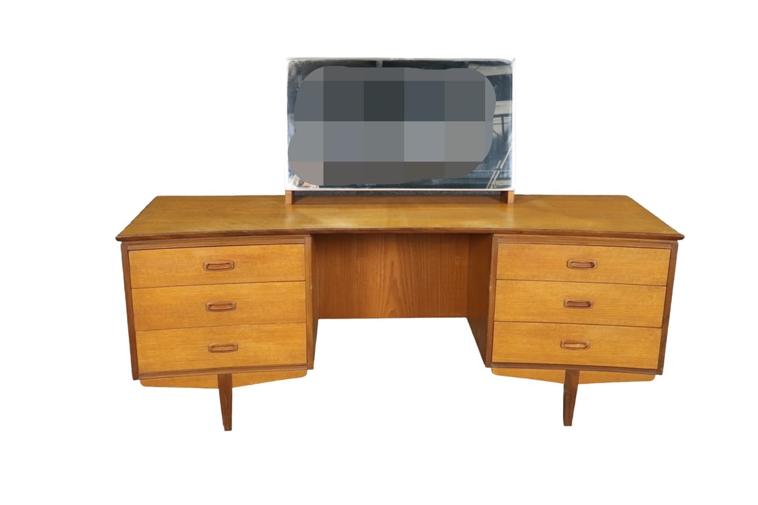 MID CENTURY MODERN TEAK LADIES VANITY (1 of 11)