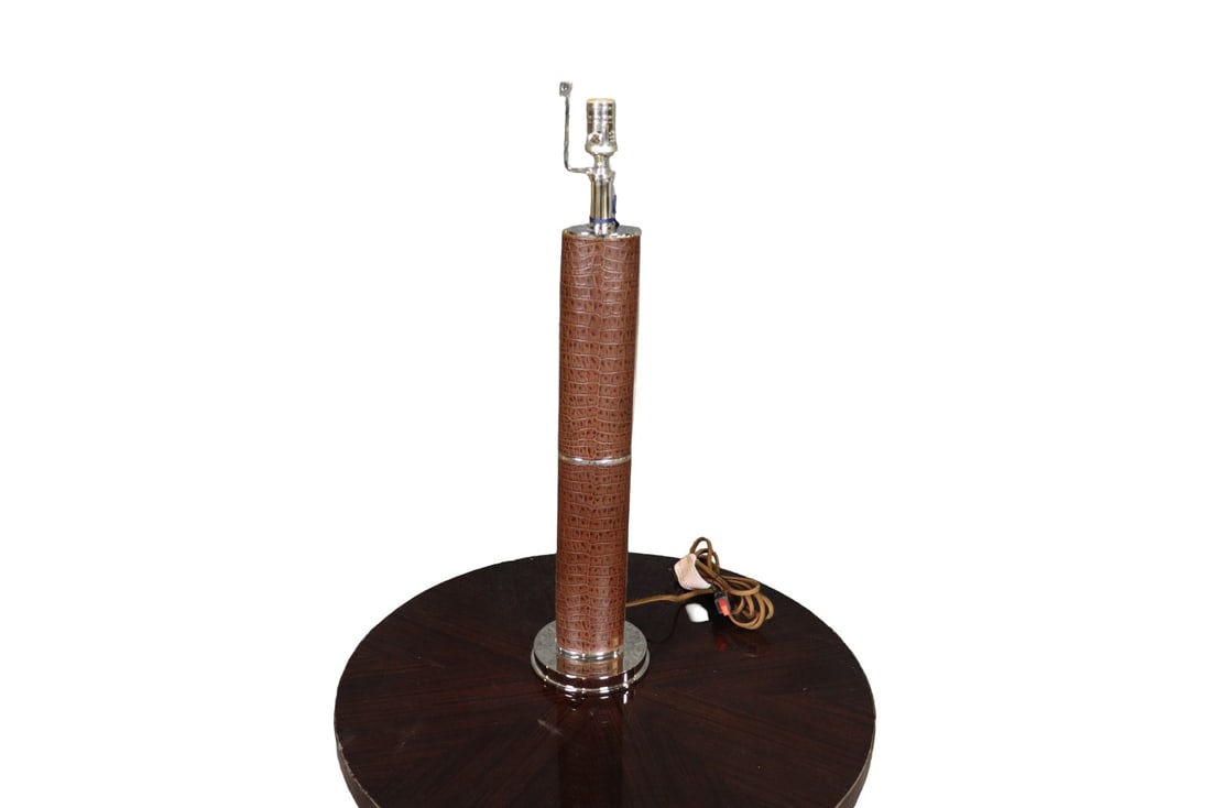 RALPH LAUREN FAUX ALLIGATOR SKIN WRAPPED TABLE LAMP (1 of 9)