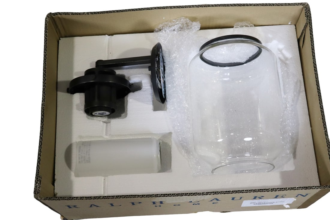 RALPH LAUREN UPTON WALL SCONCE (1 of 5)