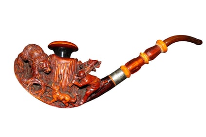 ANTIQUE MEERSCHAUM PIPE BEAR & HUNTER SCENE