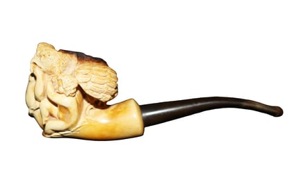 ANTIQUE MEERSCHAUM PIPE CHILD WITH EAGLE