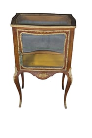 LOUIS XV STYLE BRASS MOUNTED PAINT DECORATED VITRINE