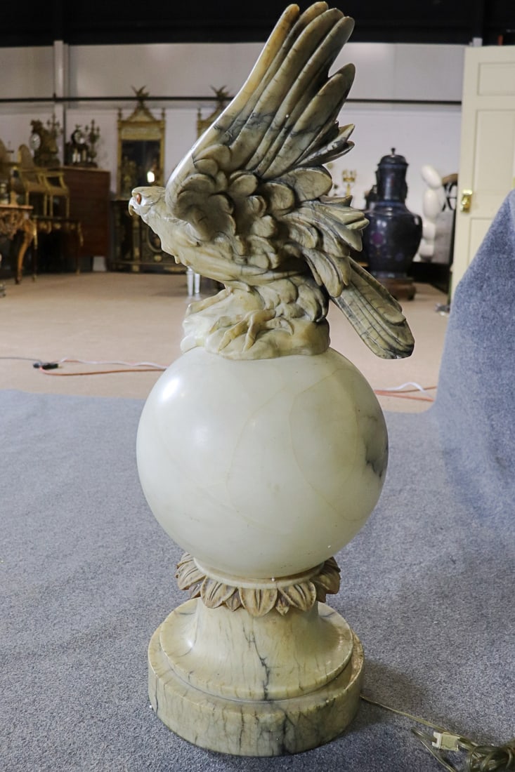 ALABASTER TABLE LAMP WITH EAGLE - 10