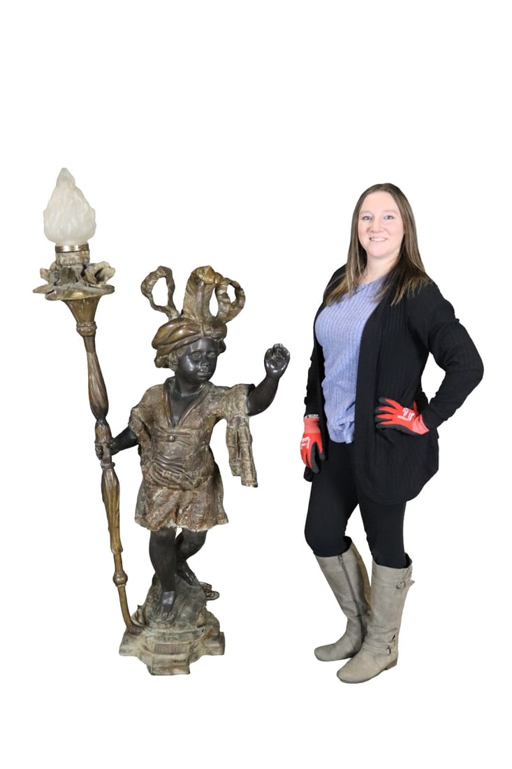 LARGE BRONZE LIGHTED CONTINENTAL FIGURE (1 of 10)