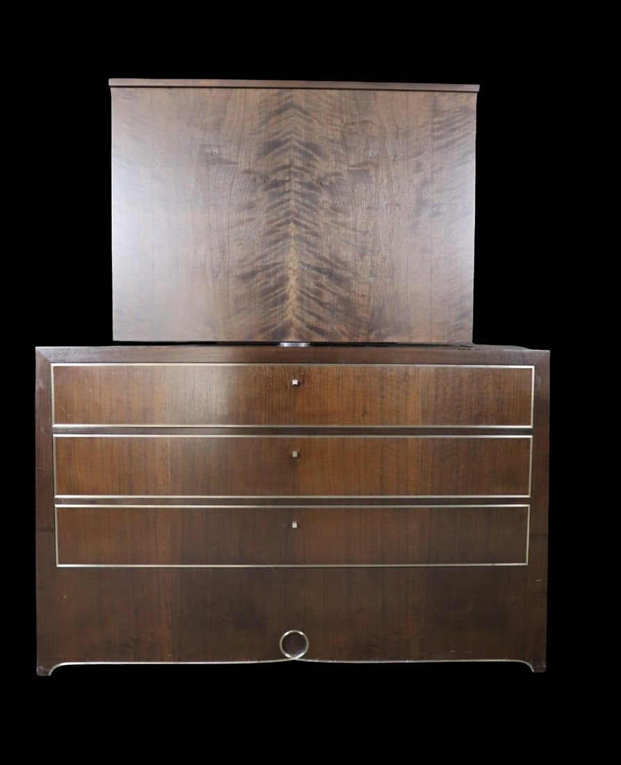 NEWELL DESIGN LUNE TV LIFT CABINET (1 of 15)