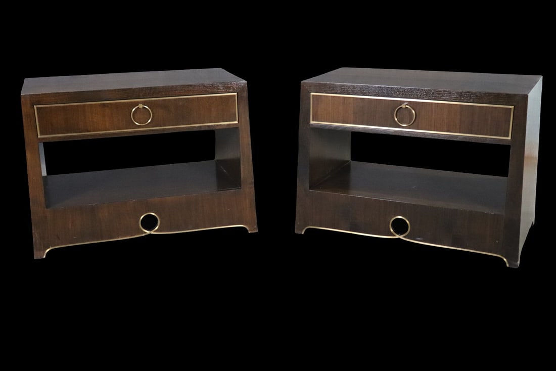 PAIR NEWELL DESIGN 1 DRAWER NIGHT STANDS (1 of 13)