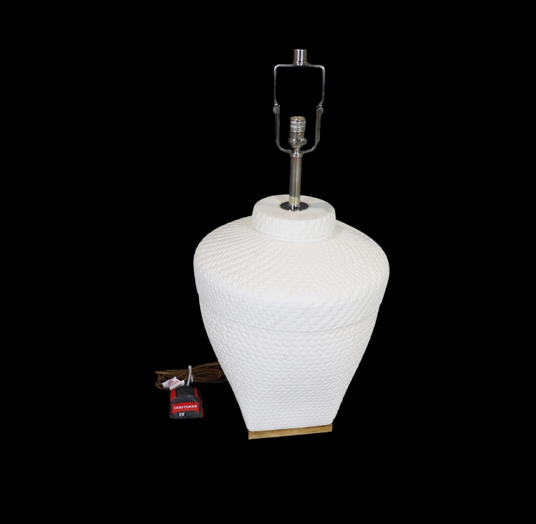 SIGNED RALPH LAUREN CERAMIC ADJUSTABLE TABLE LAMP (1 of 9)