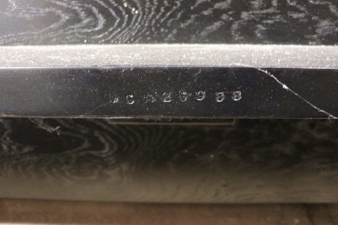 UNSIGNED RALPH LAUREN BED - 8