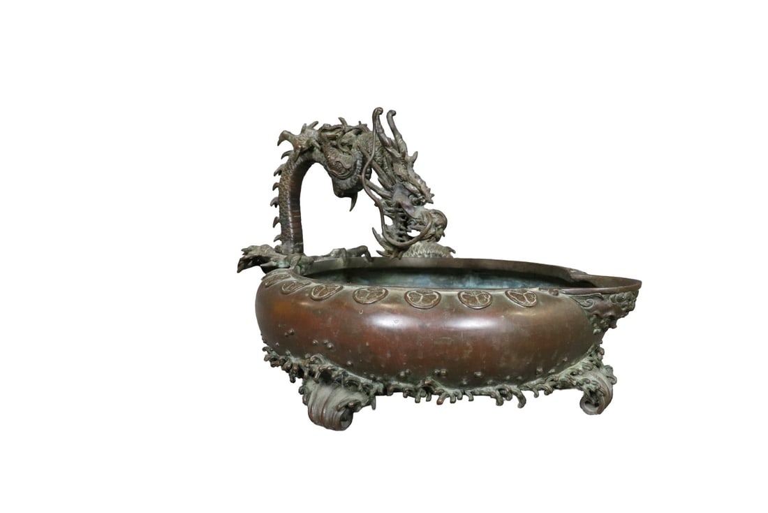 JAPANESE BRONZE DRAGON BOWL: Bronze. Dragon figural. 11" h x 13 1/4" w x 14 1/2" d.