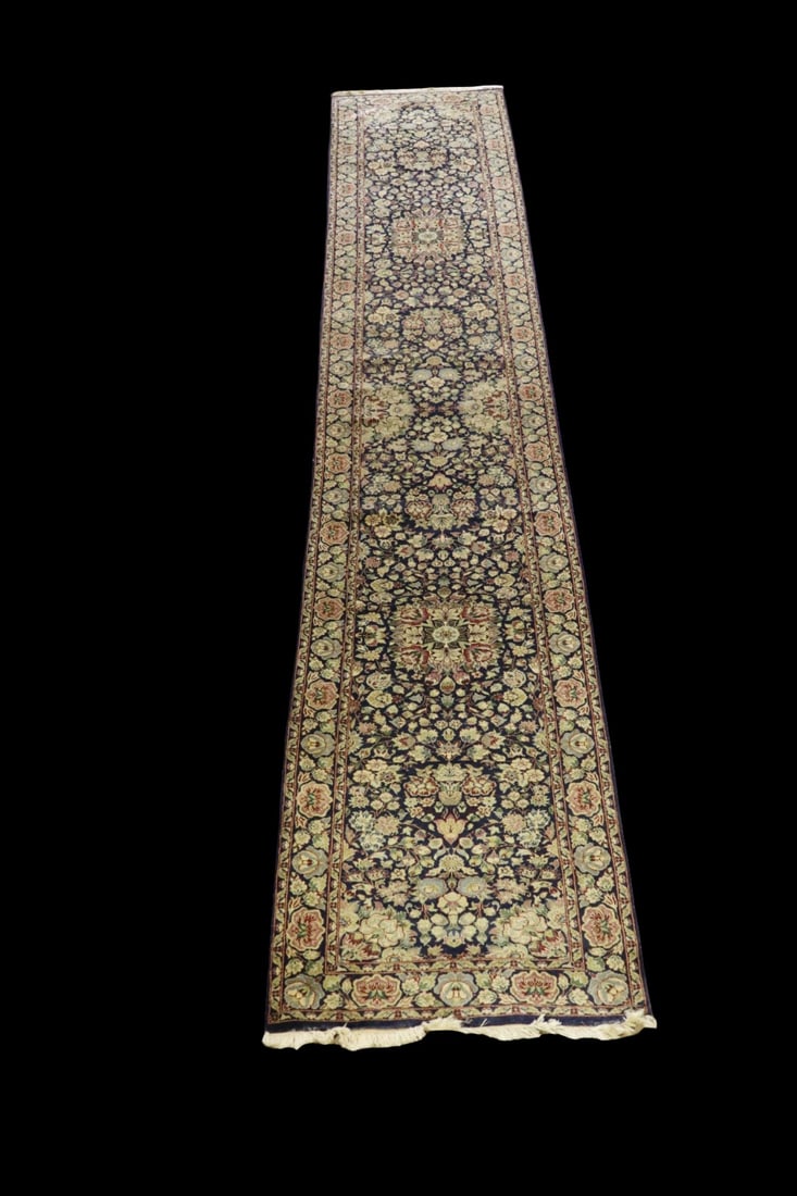 PERSIAN STYLE RUNNER (1 of 8)