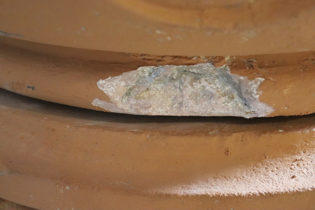 PAIR PLANTERS WITH BASE - 16