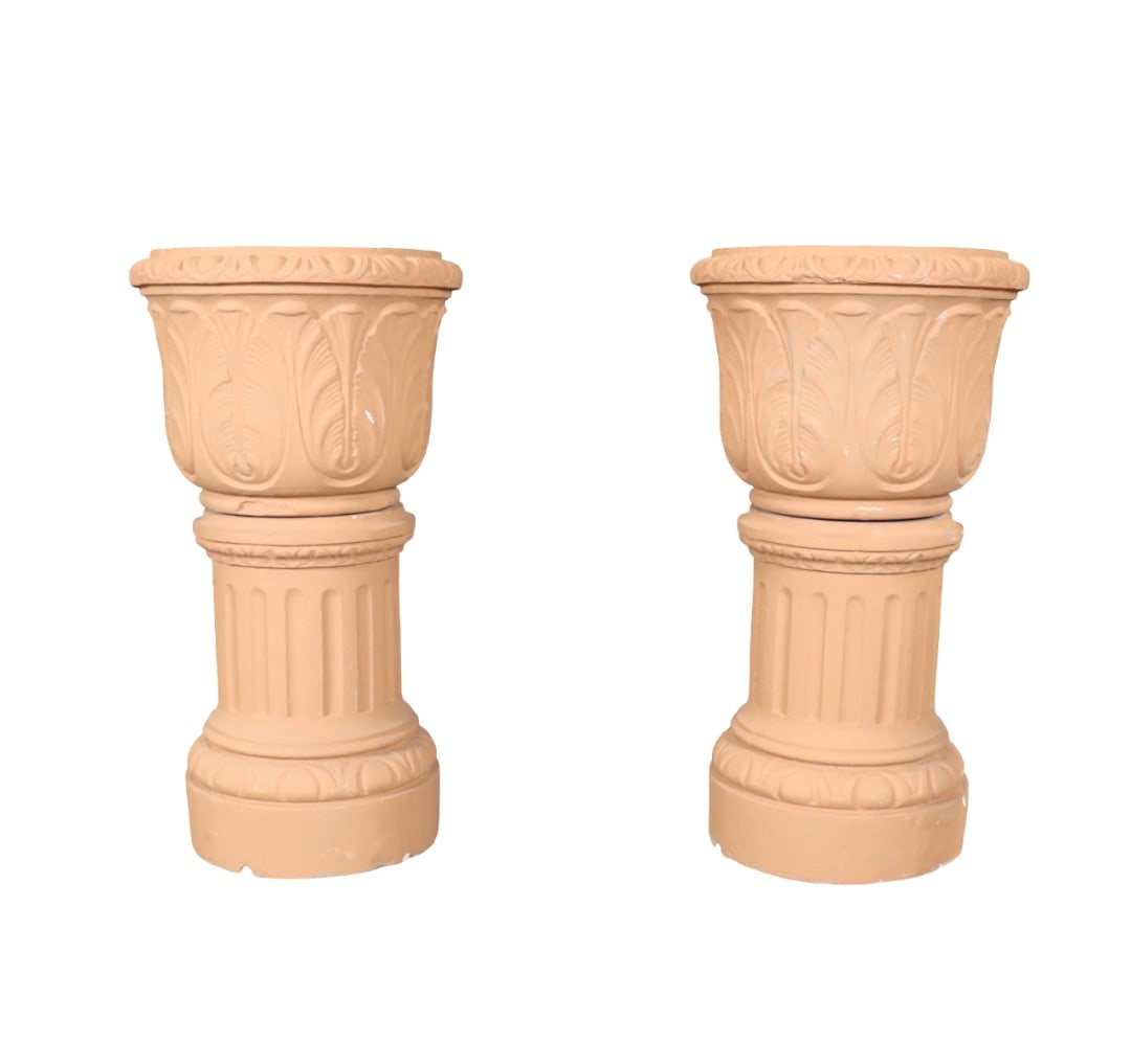 PAIR PLANTERS WITH BASE (1 of 17)