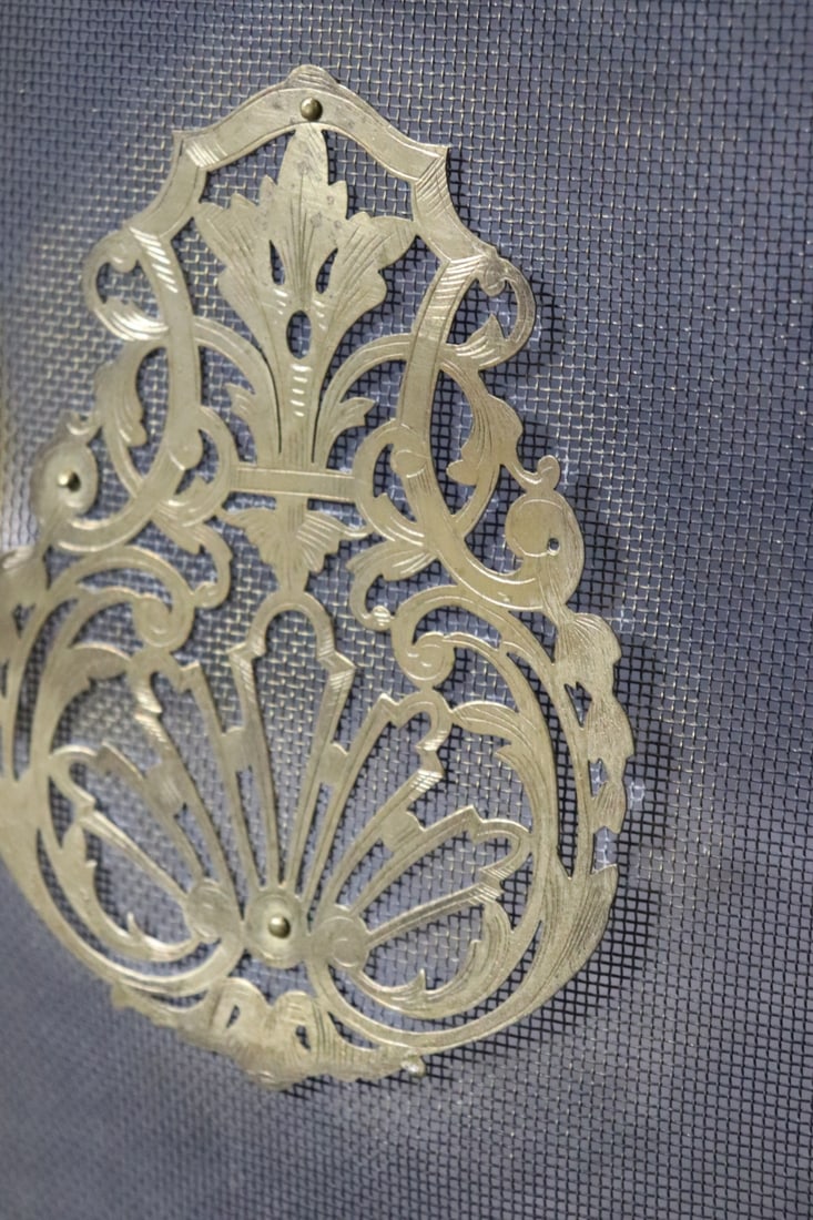 BRASS FIRETOOLS & SCREEN - 6