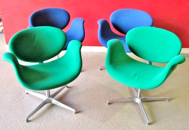 4 PIERRE PAULIN ARTIFORT LITTLE TULIP CHAIRS: Very good condition. 28 1/4"h. x 28"w. x 22 1/2"d.