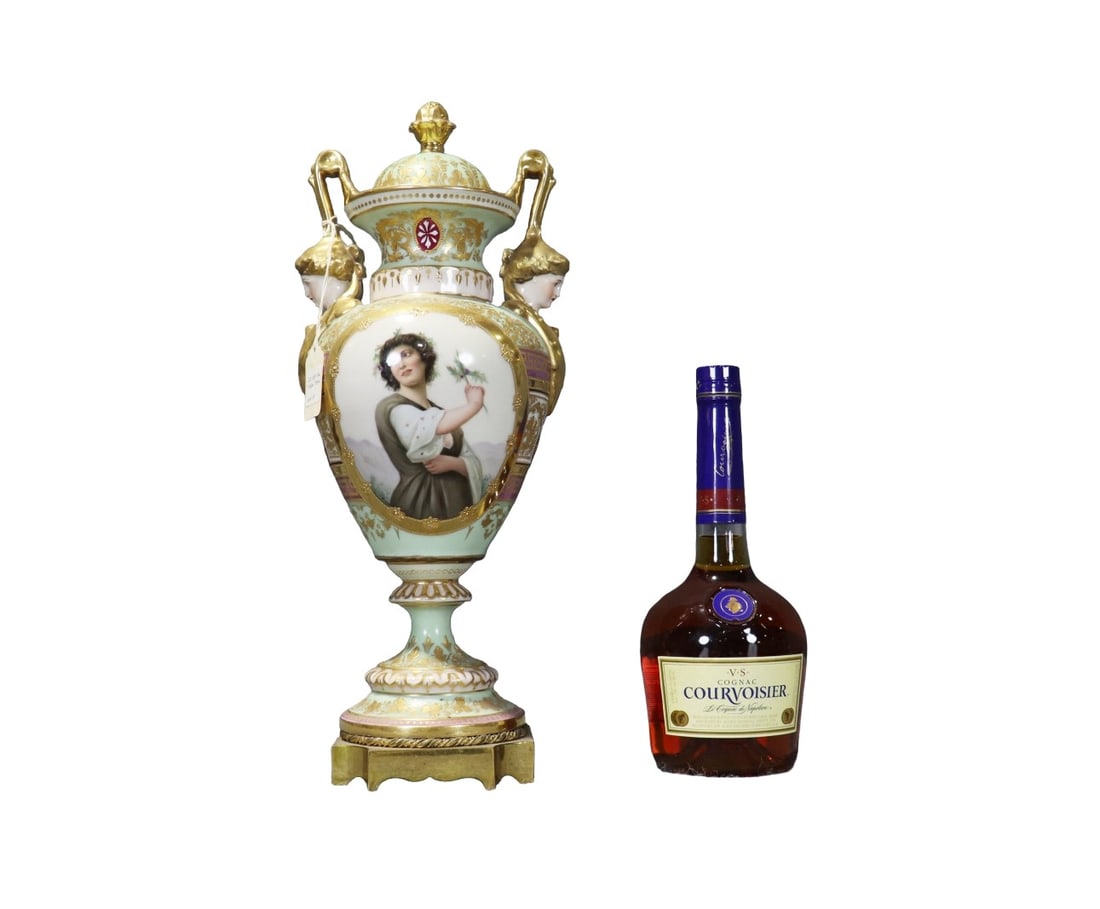 FRENCH SEVRES STYLE LIDDED PORCELAIN URN (1 of 11)