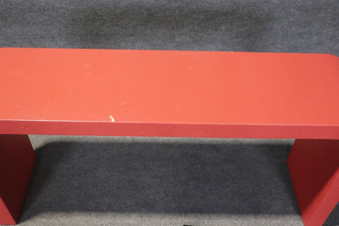 SPRINGER STYLE CONSOLE - 3