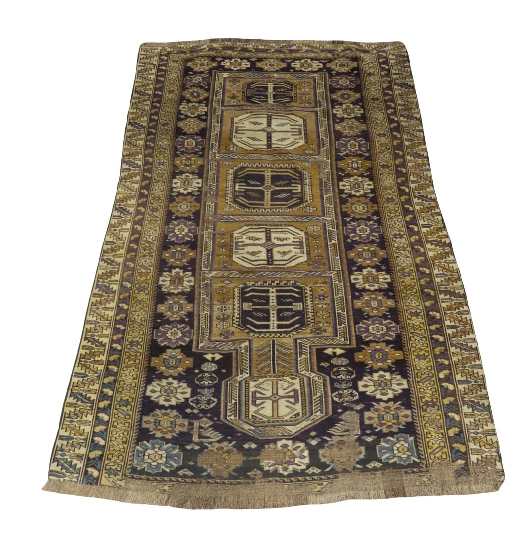 MULTICOLORED THROW RUG