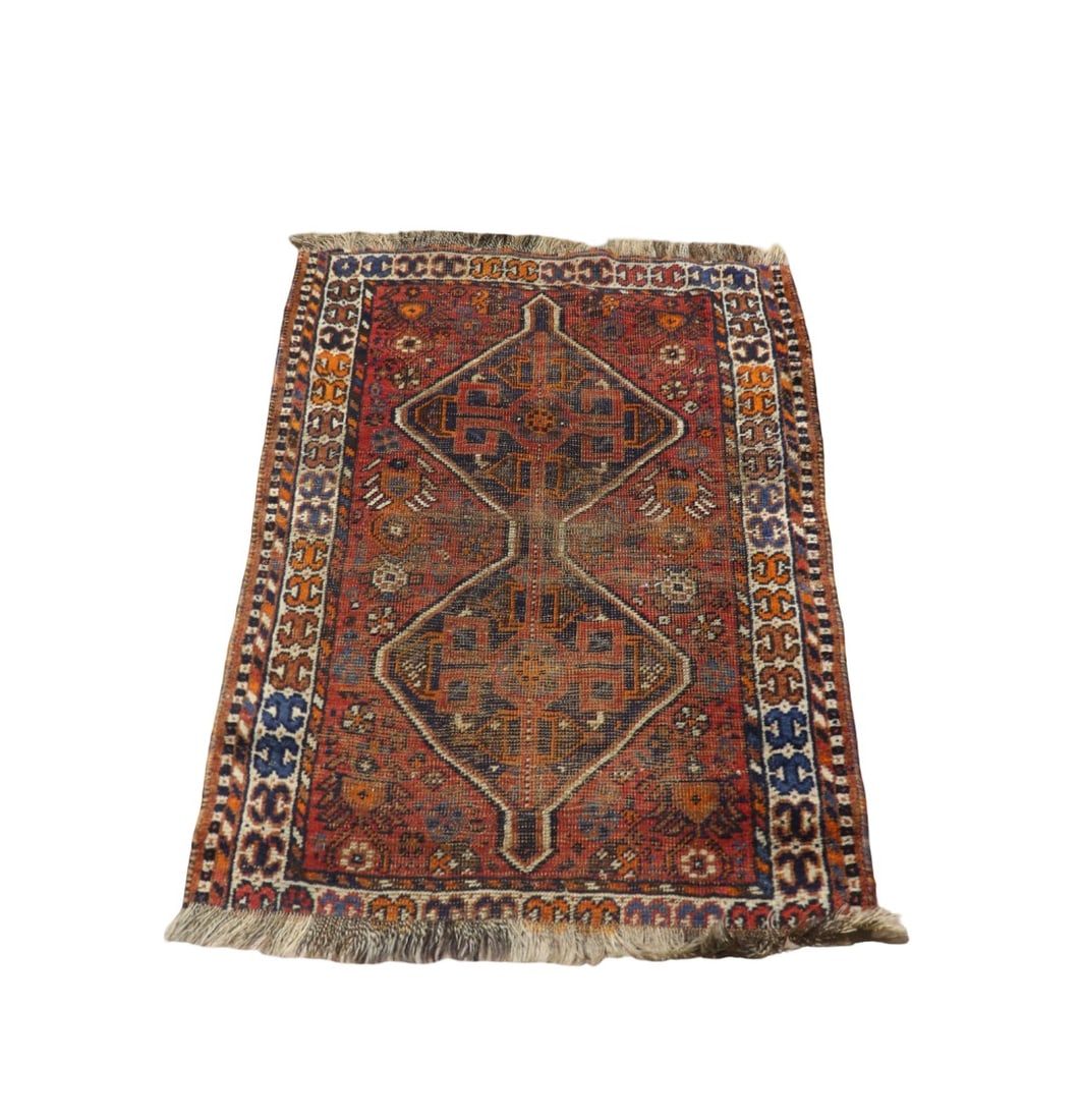 MULTICOLORED THROW RUG