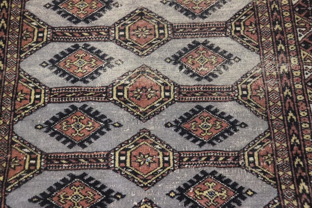 MULTICOLORED THROW RUG - 5