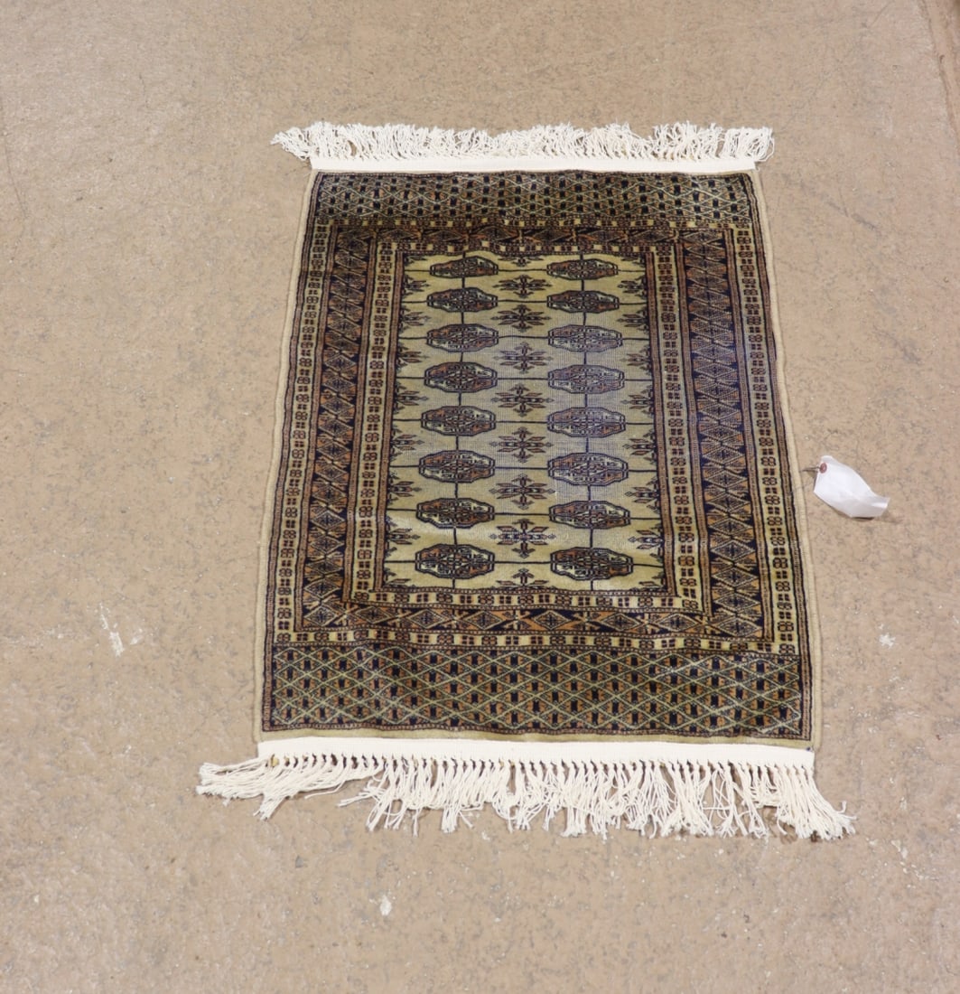 MULTICOLORED THROW RUG - 2