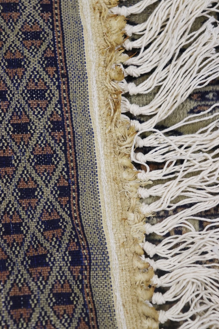 MULTICOLORED THROW RUG - 8