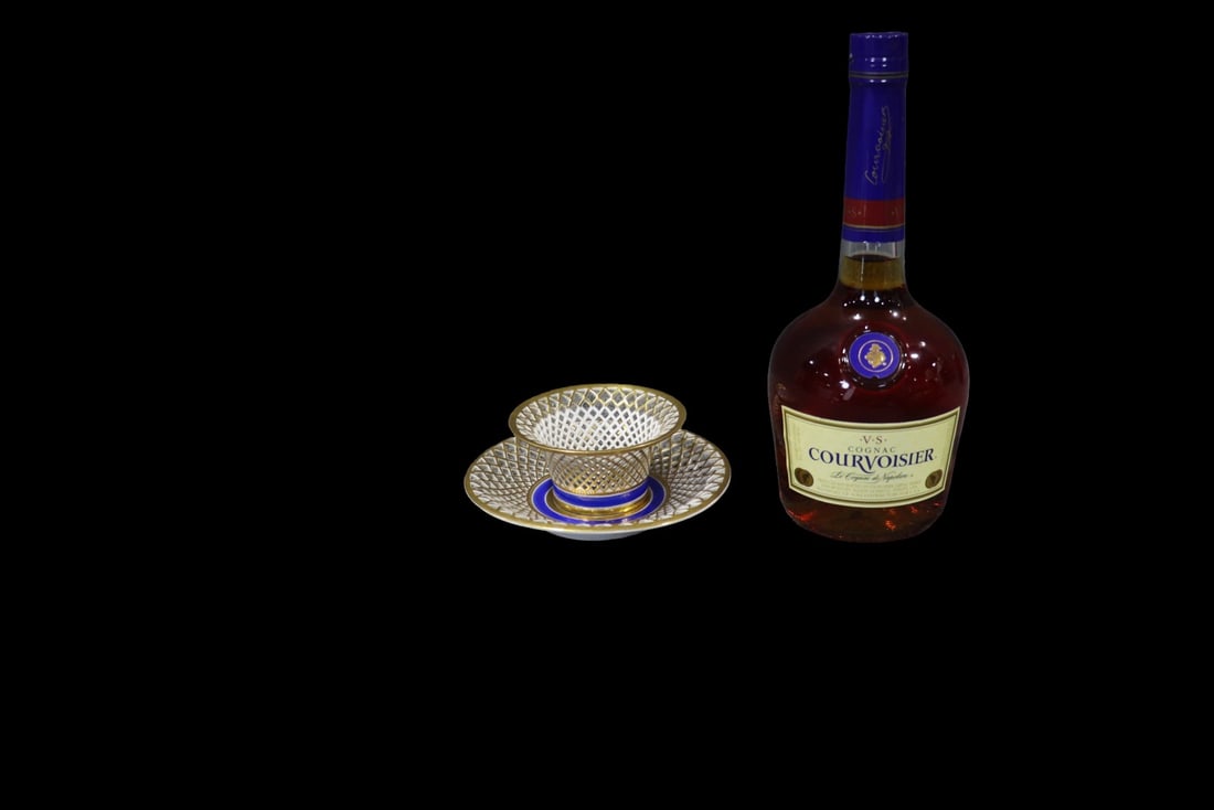 IMPERIAL RUSSIAN RETICULATED BASKET & UNDERPLATE (1 of 10)