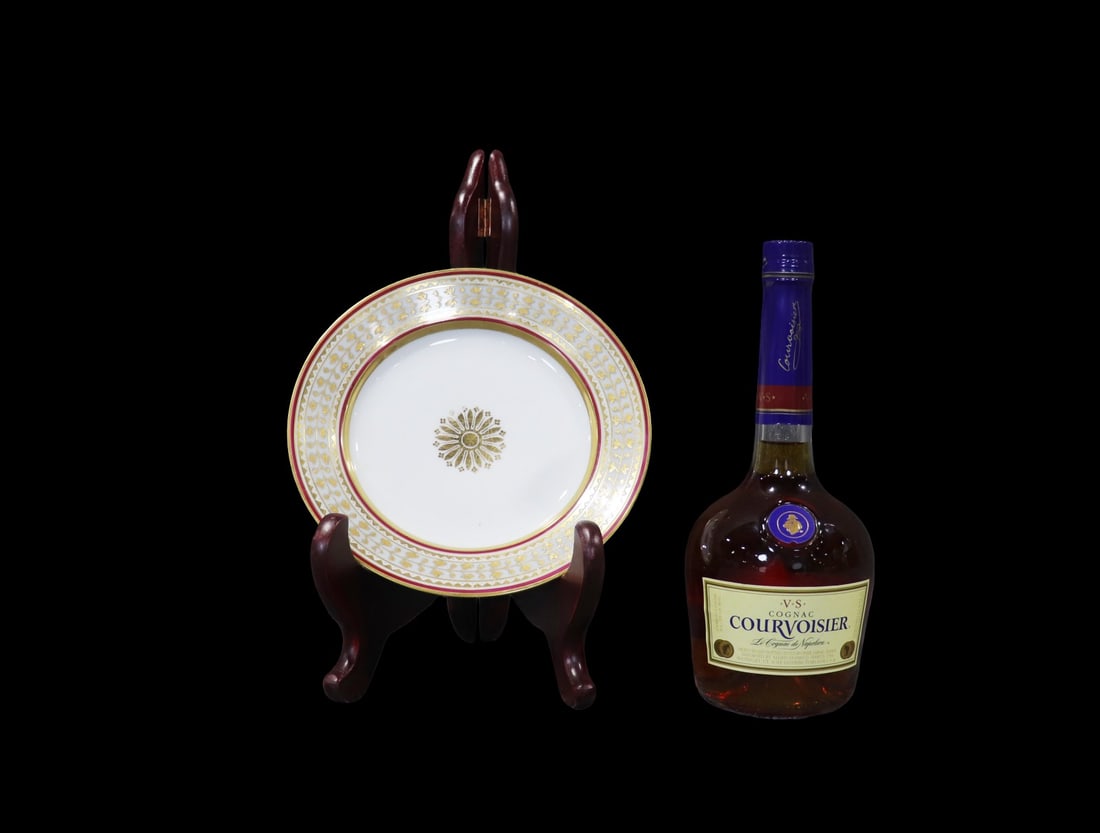 RUSSIAN ALEXANDER BABIGON SERVICE PLATE