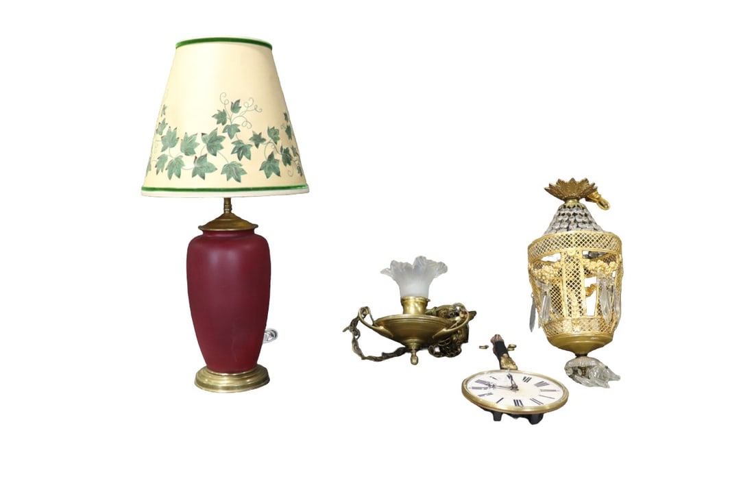 ASSORTED LOT CLOCK & 3 PIECE LIGHTING: One lamp with shade. Two hanging lights. One clock. Box measures 25"h x 18 1/2"square.