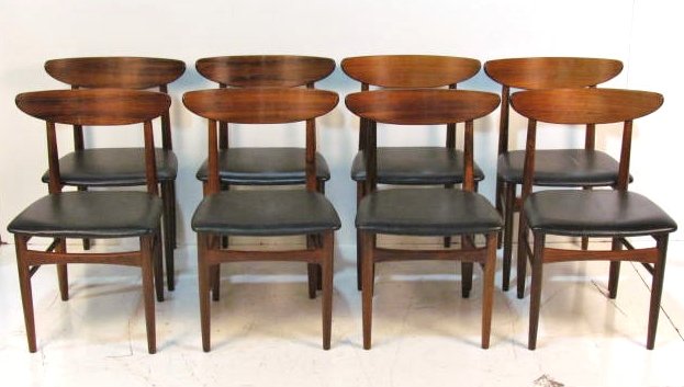 8 ARNE VODDER DINING CHAIRS: Very good condition. 30"h. x 18 1/2"w. x 19"d.