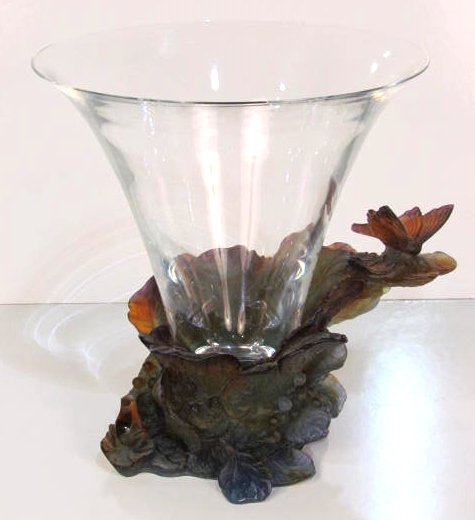 11 3/4" DAUM CRYSTAL & ART GLASS VASE: Chip on top edge. Good condition. 11 3/4"h.