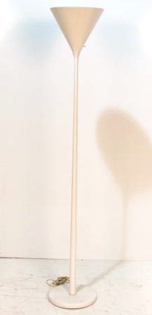 SAARINEN STYLE MODERN DESIGN FLOOR LAMP: White painted metal. 64 3/4" high. Very good condition. Rewiring recommended or may be required on all lighting.