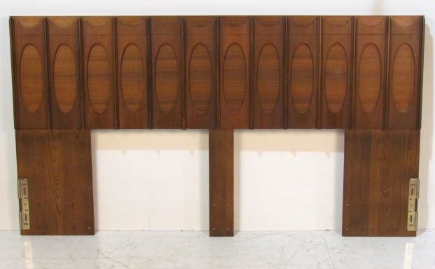 MID CENTURY MODERN WALNUT KING SIZE HEADBOARD: Good condition. 44 1/4"h. x 80"w.