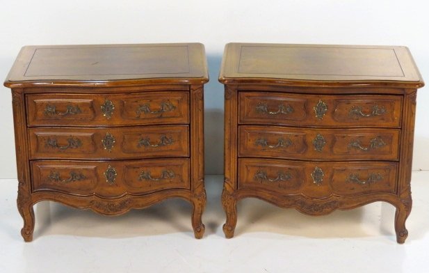 HENREDON VILLANDRY FRENCH PROVENCIAL STYLE NIGHTSTANDS: Excellent condition. 24 1/4"h. x 28"w. x 19"d.