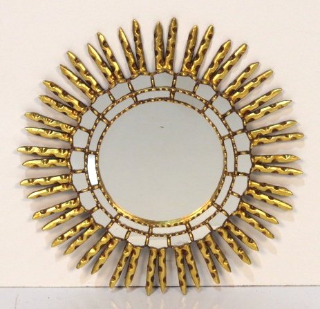 VINTAGE ITALIAN GILT WOOD SUNBURST MIRROR: Carved wood. Very good condition. 23"diam.