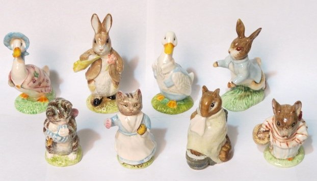 8 ROYAL ALBERT BEATRIX POTTER FIGURINES: Very good condition. 3 1/4"h. - 4 7/4"h.