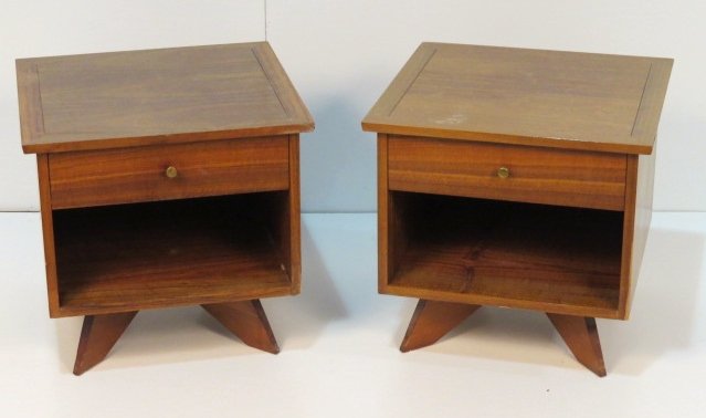 Pair GEORGE NAKASHIMA WIDDICOMB WALNUT STANDS: Walnut. Good condition with some veneer damages on corners. 21 1/2"h. x 21"w. x 22"d.
