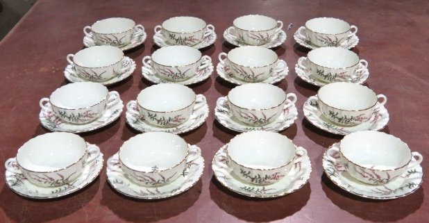 16 ROYAL WORCESTER DUNROBIN CREAM SOUPS & SAUCERS: 16 cream soups and saucers by Royal Worcester Dunrobin.