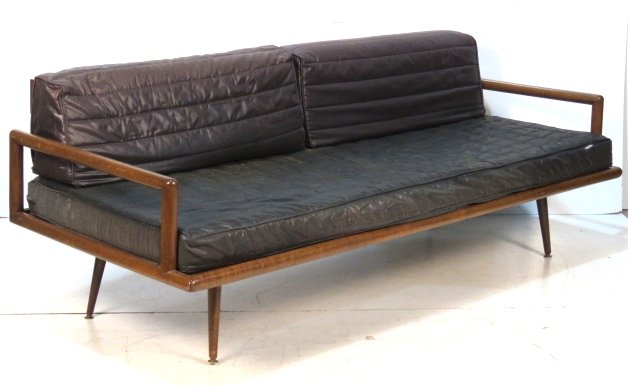MID CENTURY MODERN DAYBED: Modern daybed. 29"h. x 78"w. x 34 1/2"d.
