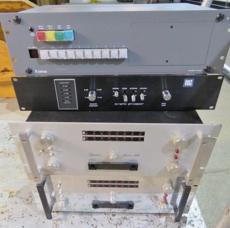AUDIO EQUIPMENT EXTRON DYNACO STEREO 416 EXTRON RG: You are bidding on the 4 items in the photograph. Part of a collection from the estate of a local musician with a home music studio. Please read condition below.