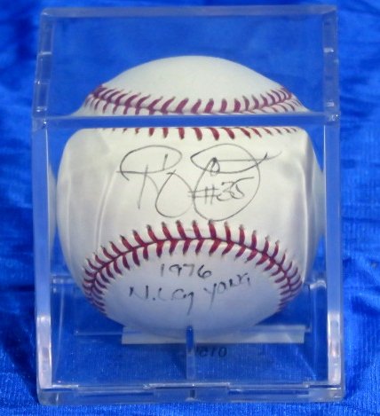 RANDY JONES SAN DIEGO PADRES AUTOGRAPHED BASEBALL: No COA.