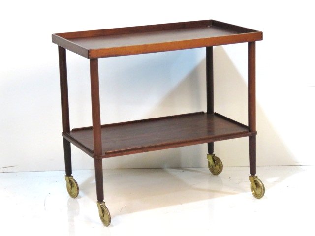 DANISH MODERN ROSEWOOD BAR CART: Rosewood bar cart. 26"h. x 27 1/2"w. x 16 3/4"d.