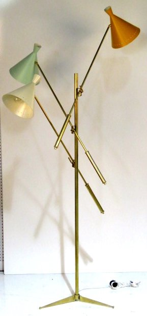 ARTELUCE STYLE ITALIAN MODERN FLOOR LAMP: Brass with painted metal shades.