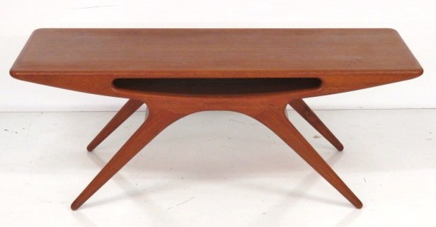 JOHANNES ANDERSEN SMILE COFFEE TABLE (1 of 3)