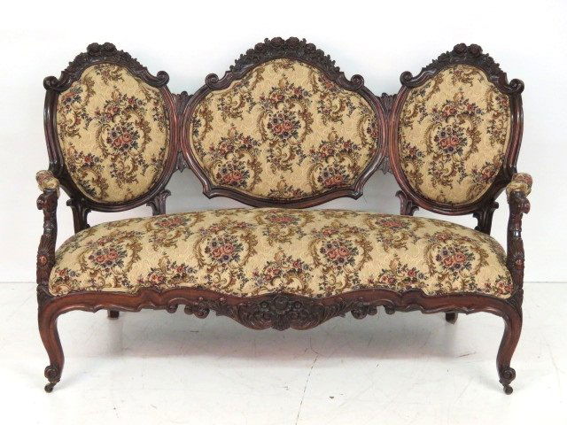 VICTORIAN CARVED ROSEWOOD SOFA (1 of 5)