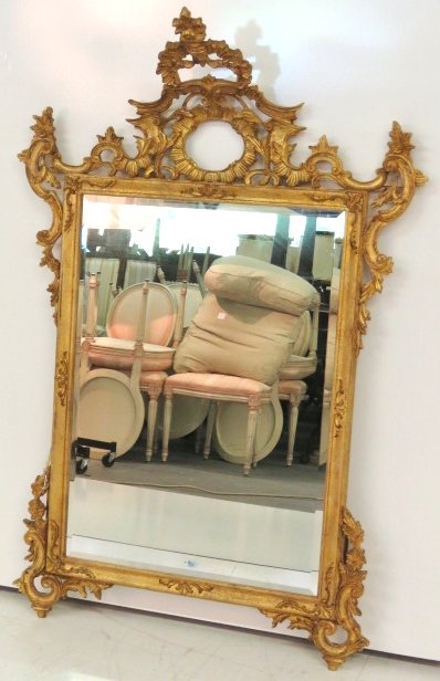 ITALIAN CARVED GILT WOOD WALL MIRROR (1 of 8)