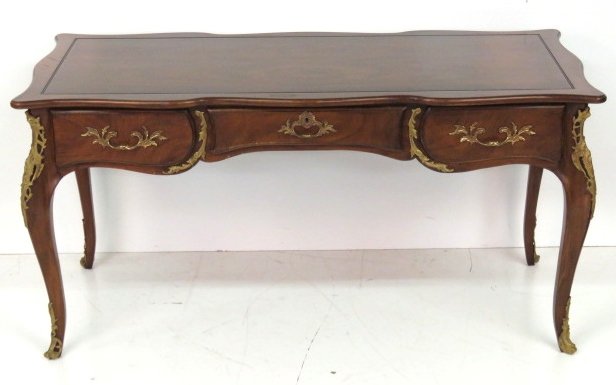 KARGES FRENCH STYLE MAHOGANY BUREAUPLAT (1 of 5)